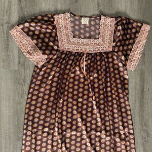 Vintage Made In England Night Gown